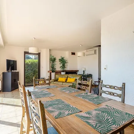 Villa Cantegril By Interhome